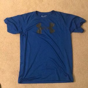 Boys blue Under Armor shirt